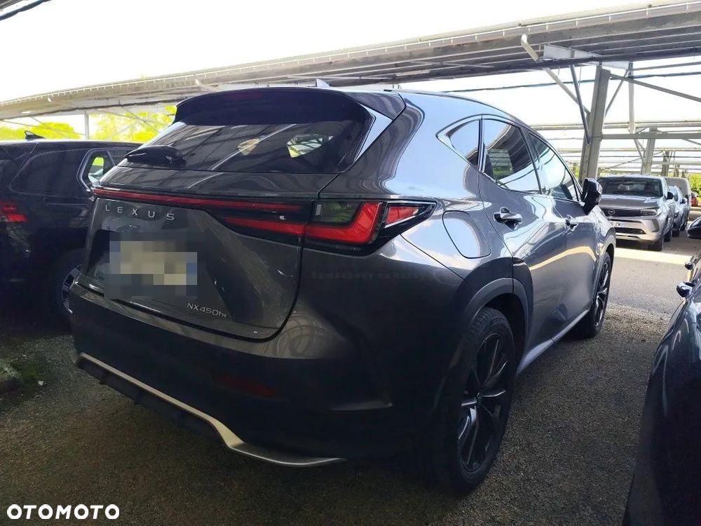 Lexus NX - 3