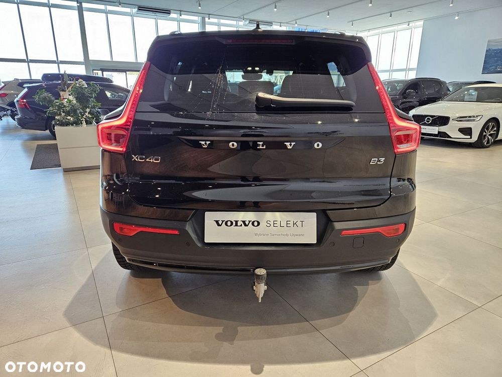 Volvo XC 40 - 6