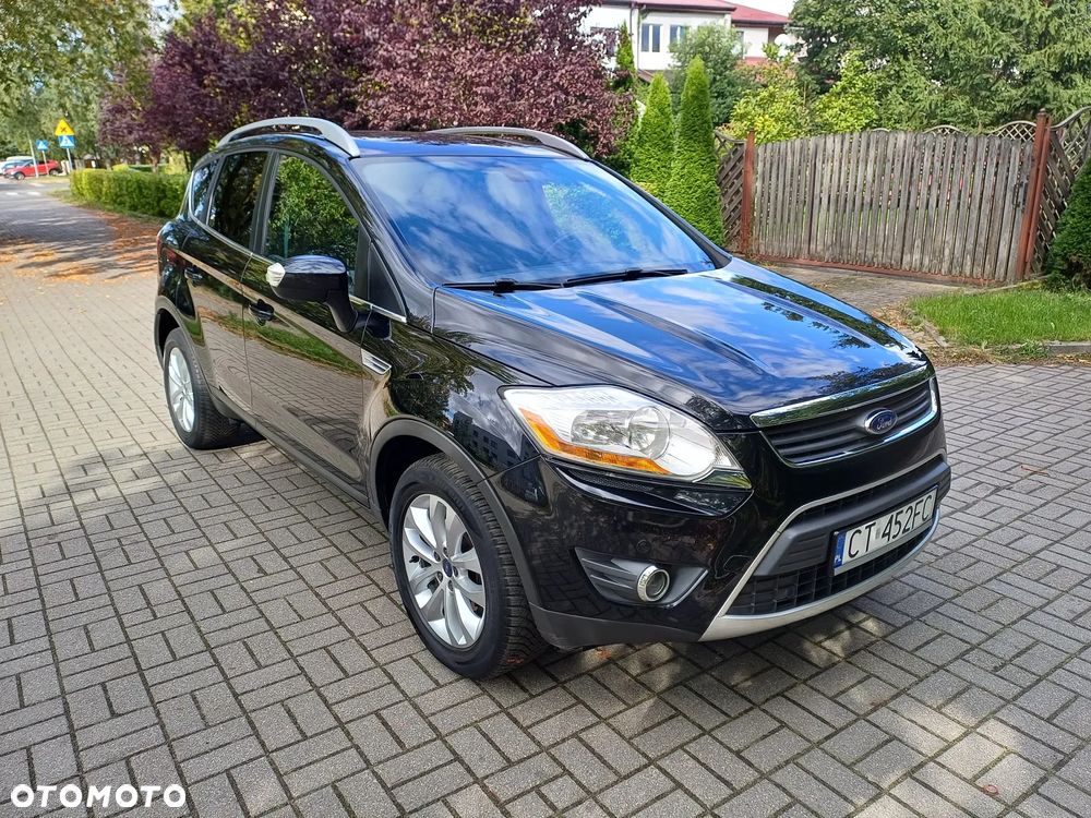Ford Kuga 2.0 TDCi 2x4 Titanium - 2
