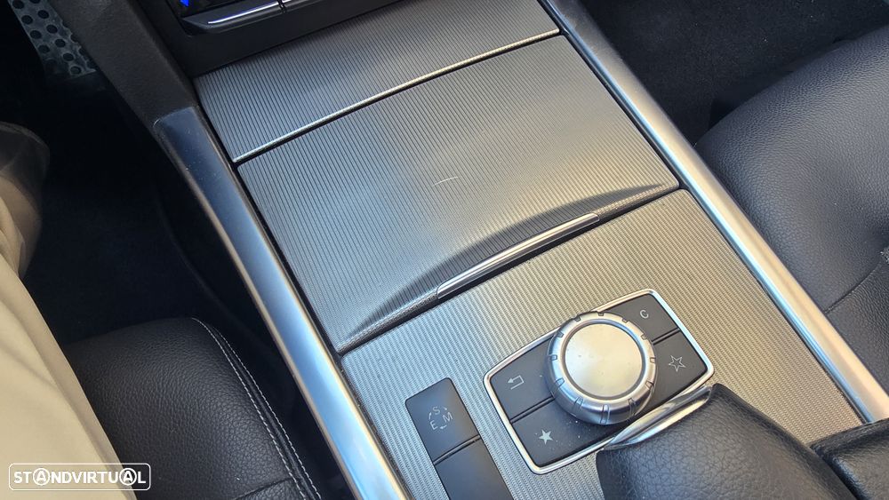 Mercedes-Benz E 300 Bluetec Hybrid Avantgarde - 34