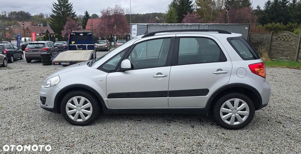 Suzuki SX4 1.6 Comfort - 4