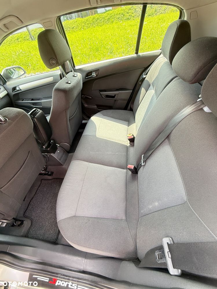 Opel Astra 1.3 CDTI 111 - 7