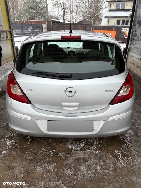 Opel Corsa 1.0 12V Essentia - 8