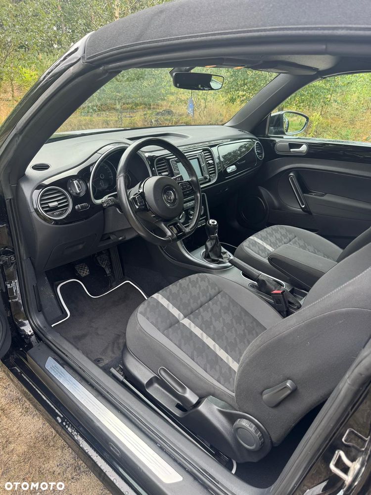 Volkswagen Beetle 2.0 TDI DPF Blue Motion Technologie CUP - 17