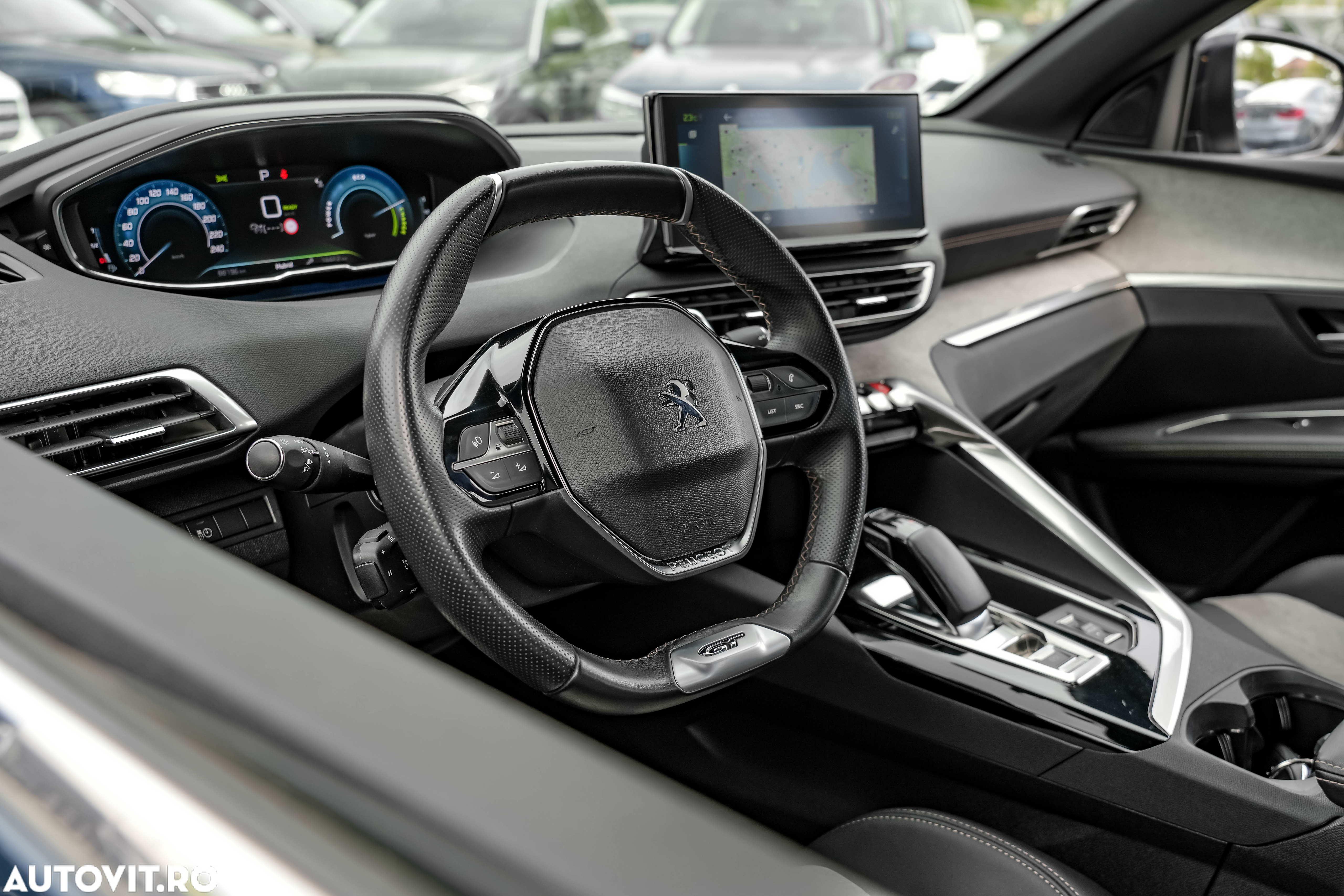 Peugeot 3008 PHEV EAT8 GT Pack - 8