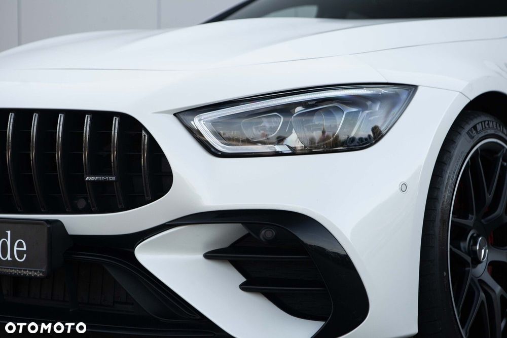 Mercedes-Benz AMG GT - 3