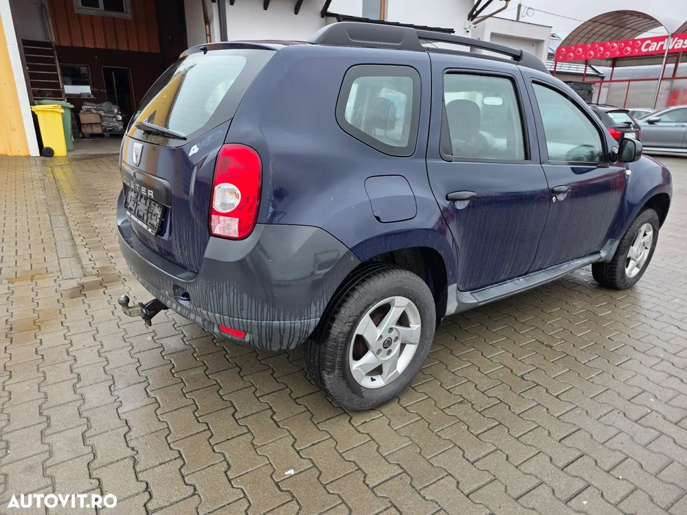 Dacia Duster 1.6 16V 4x4 - 4
