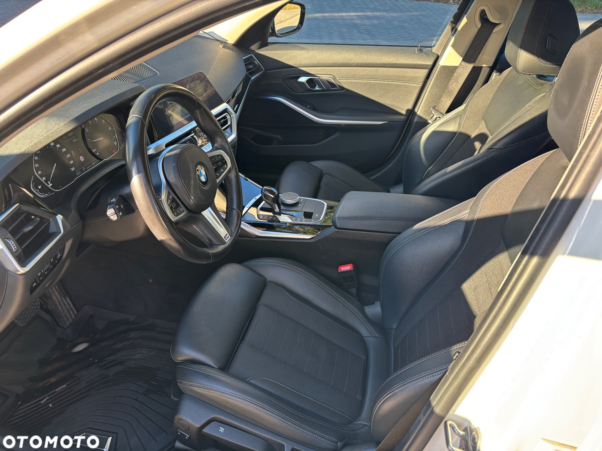 BMW Seria 3 318i - 8
