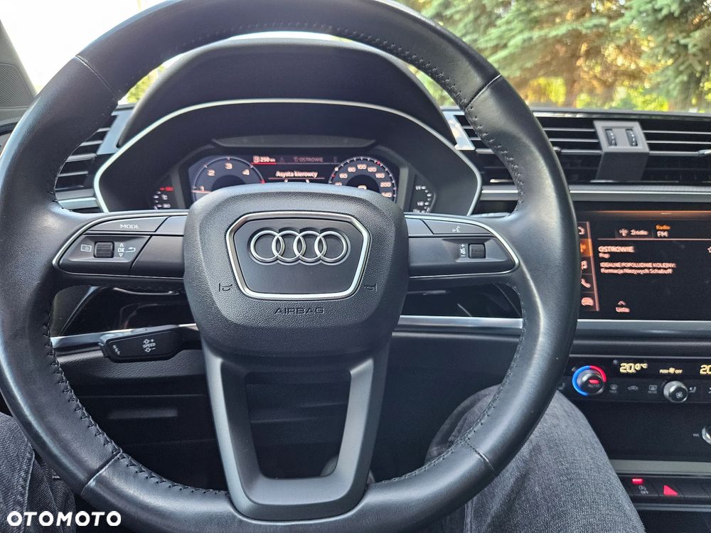 Audi Q3 35 TDI Quattro Advanced - 22