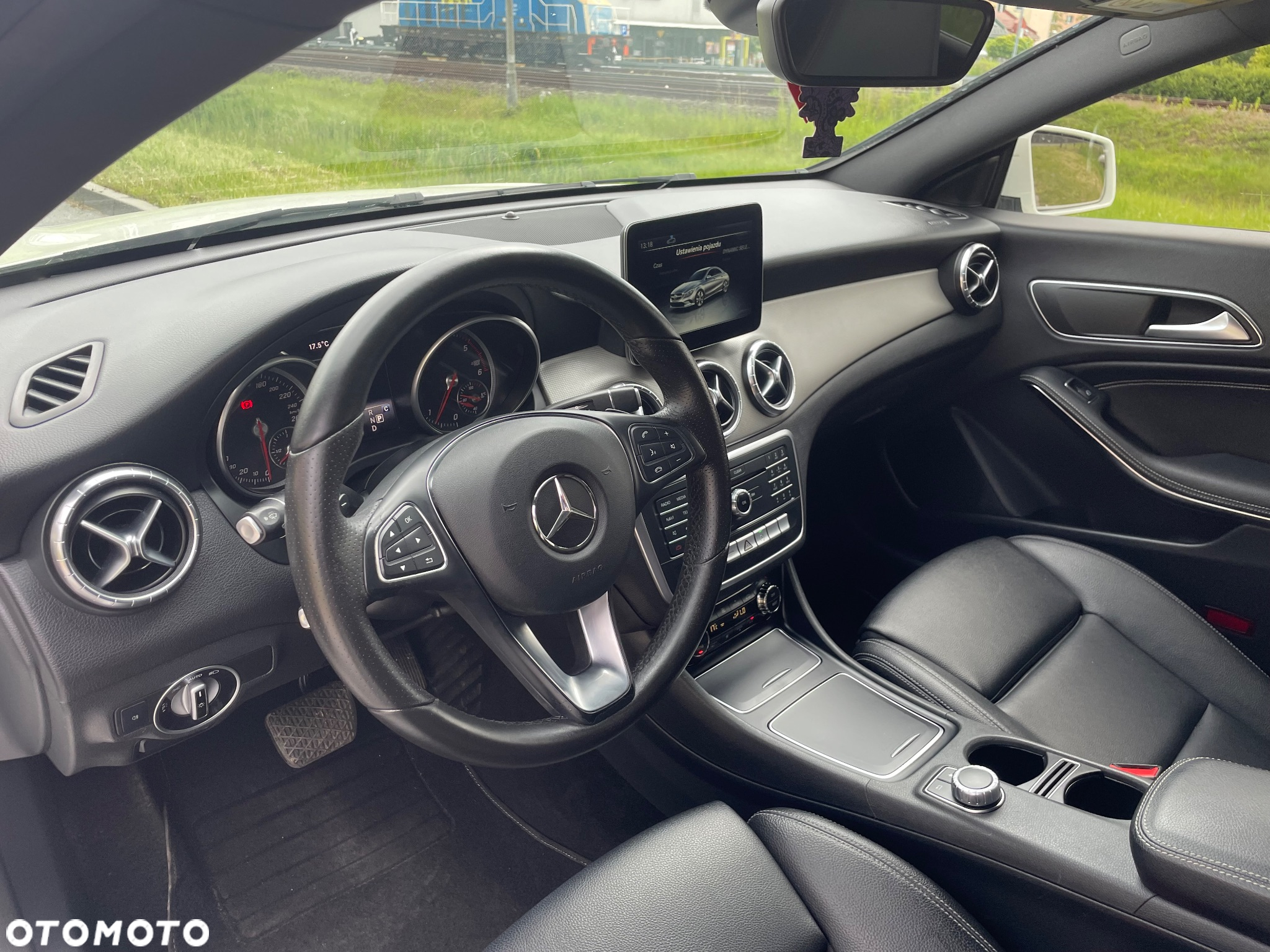 Mercedes-Benz CLA 220 (CDI) d - 9