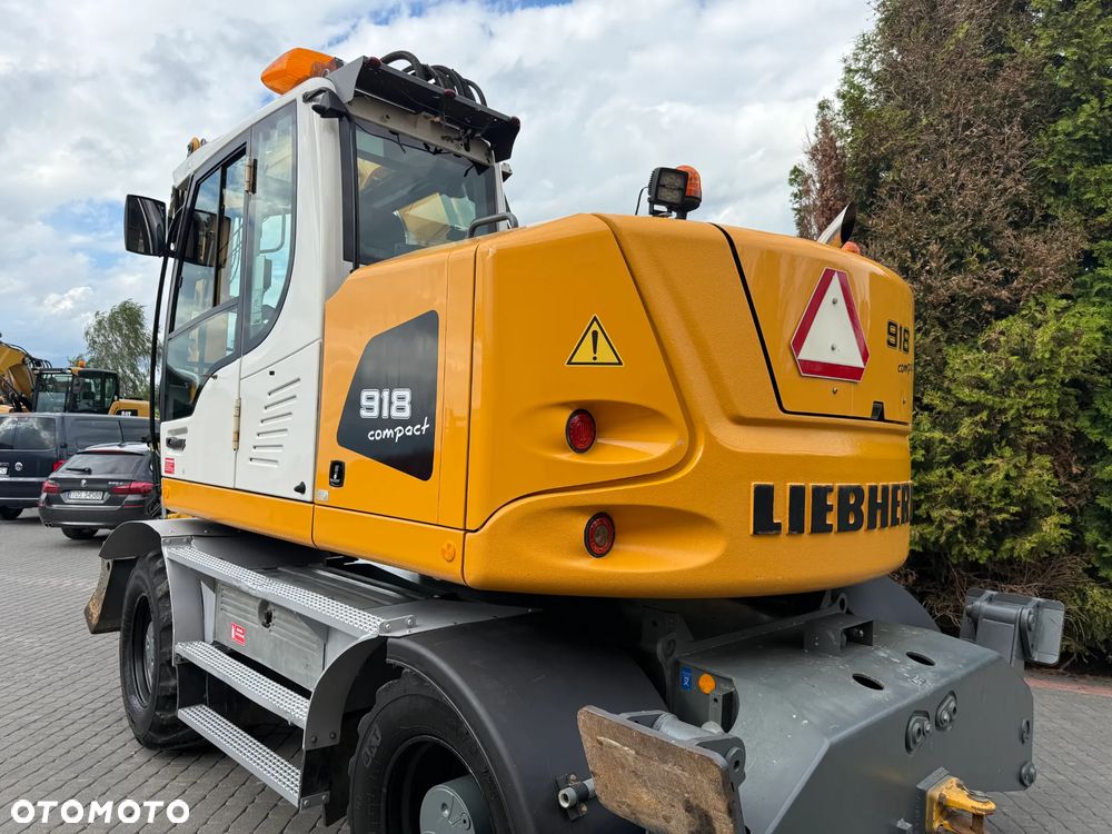Liebherr 918 Compact  Rototilt + Szczypce - 5