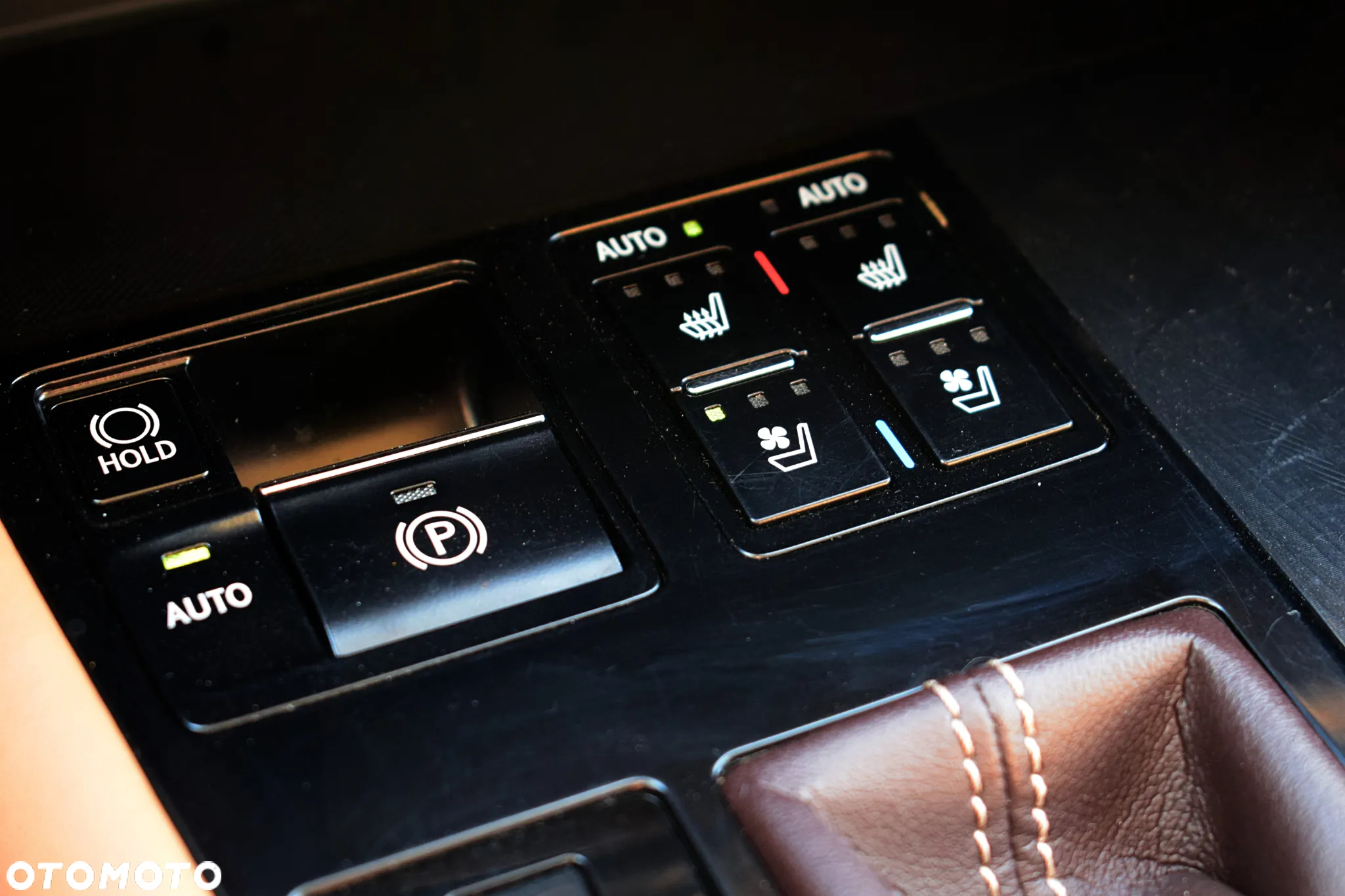 Lexus RX 200t / 300 Prestige - 18