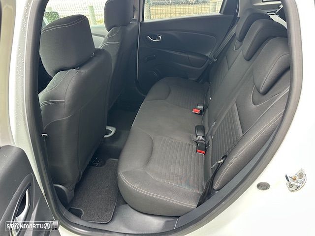 Renault Clio Sport Tourer 1.5 dCi Limited - 15