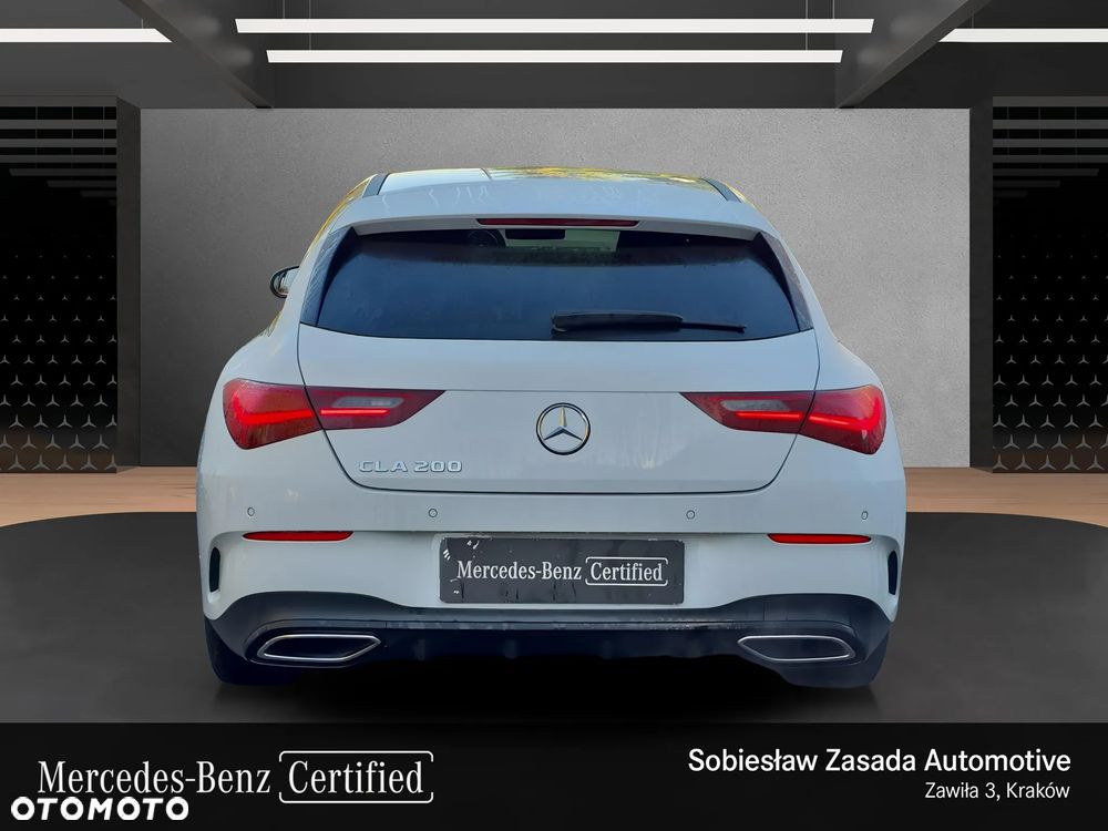 Mercedes-Benz CLA 200 AMG Line 7G-DCT - 3