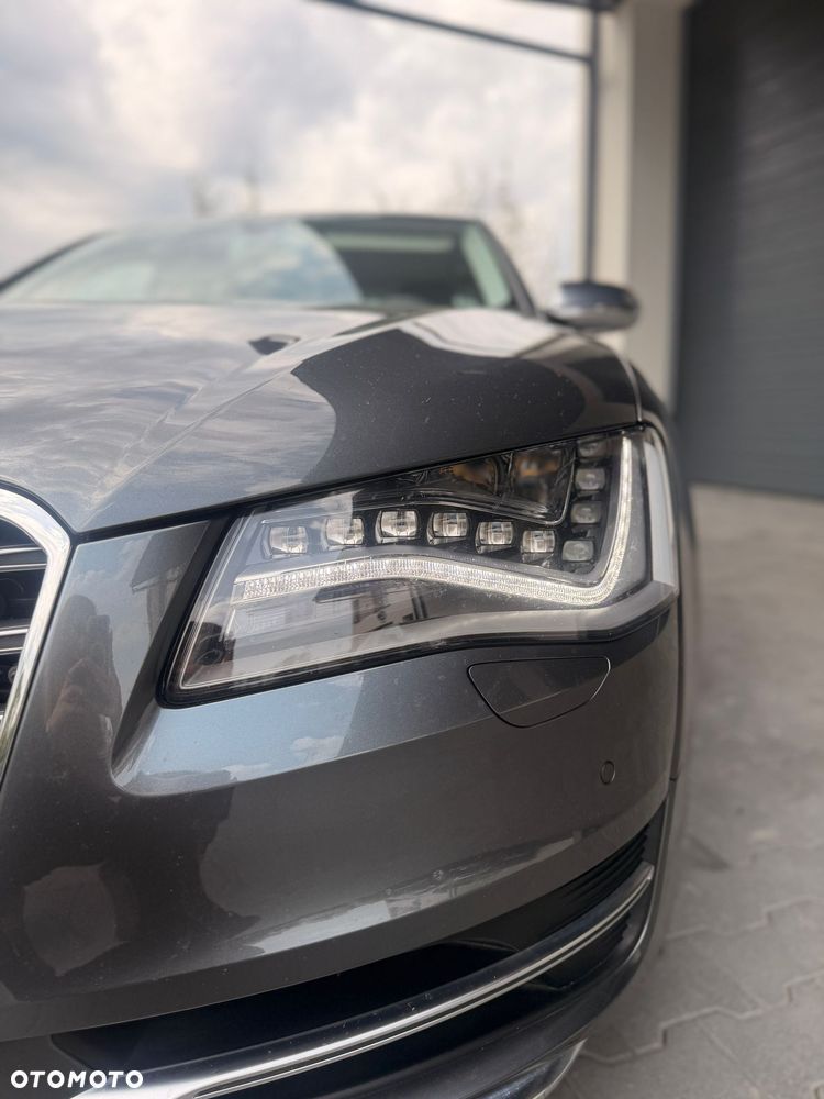 Audi S8 - 38