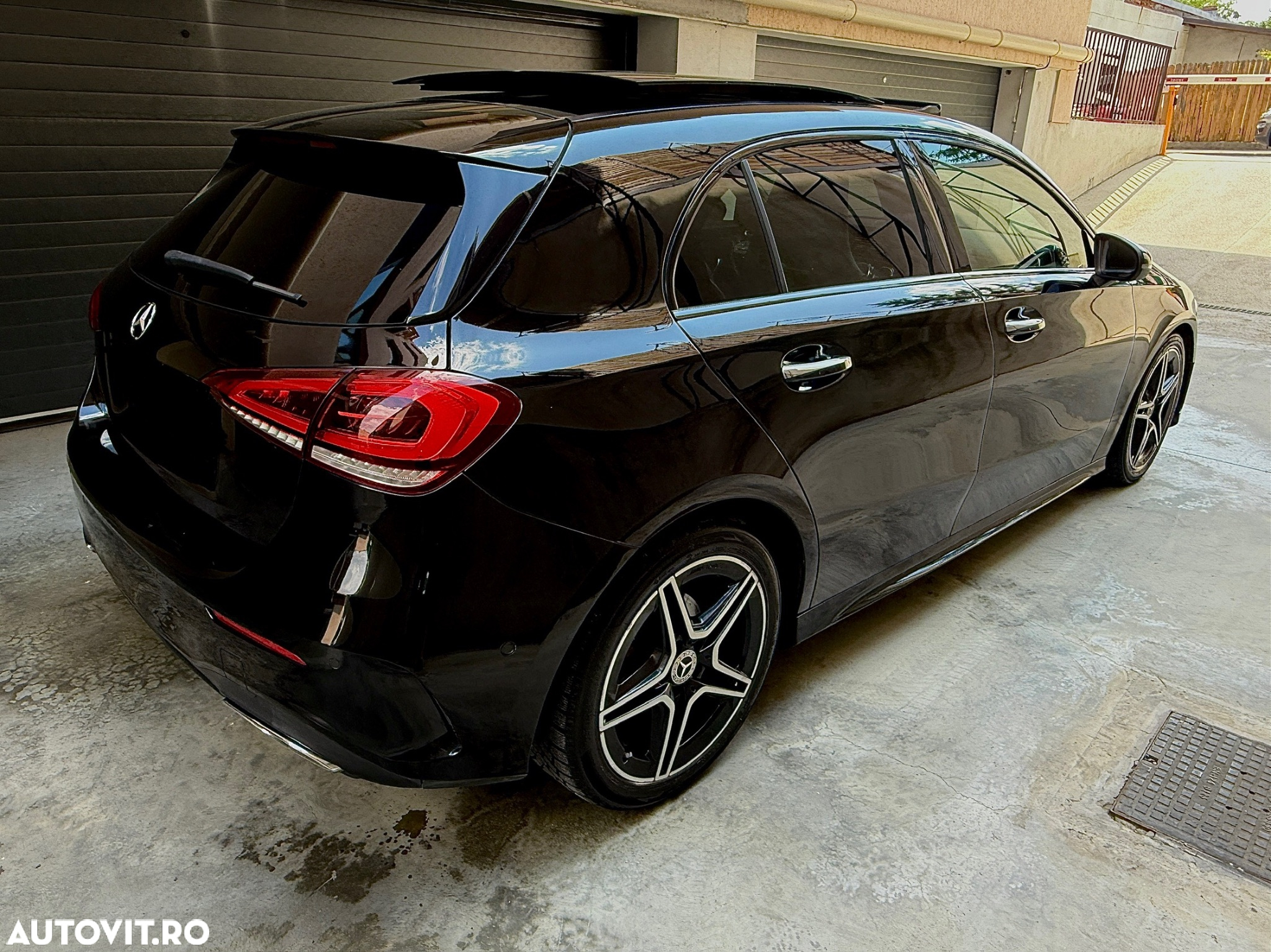 Mercedes-Benz A - 10