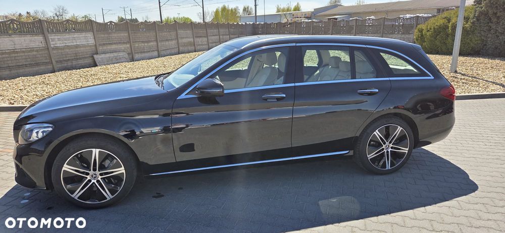 Mercedes-Benz Klasa C 300 e 9G-TRONIC Avantgarde - 6