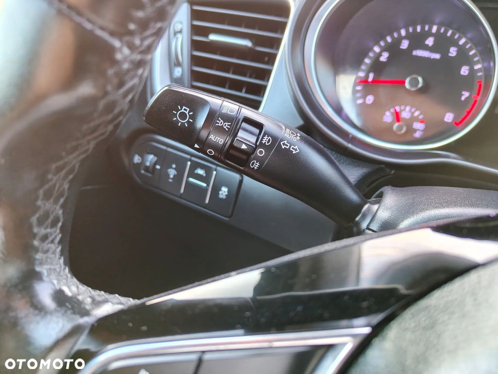 Kia Ceed 1.4 T-GDI L Business Line - 19
