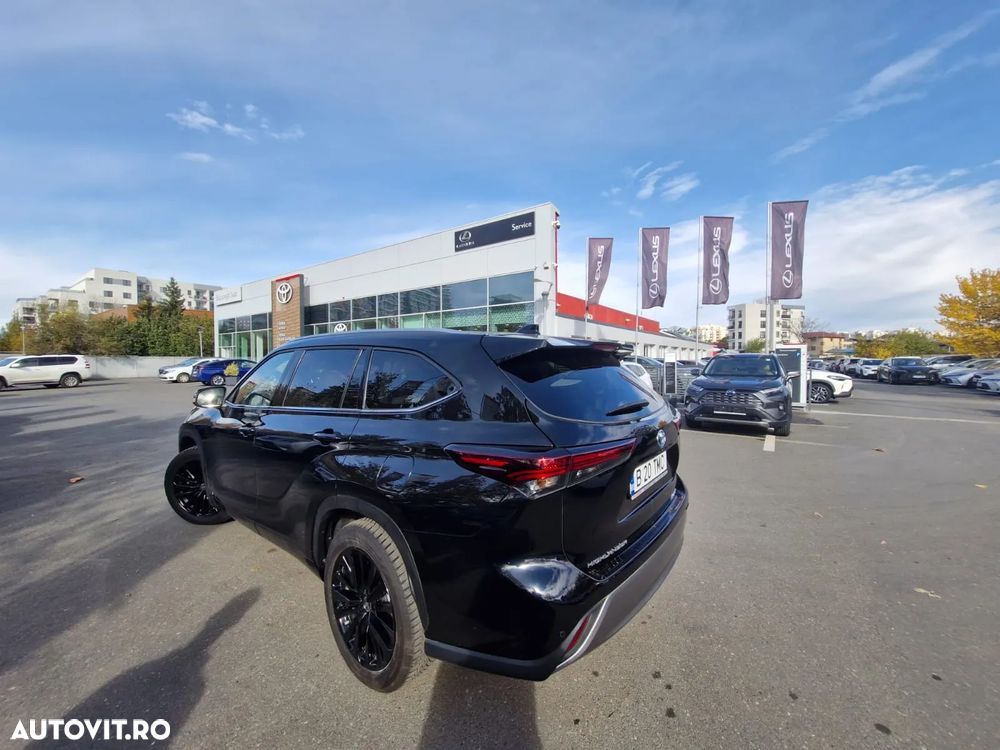 Toyota Highlander 2.5 L Hybrid Dynamic Force 248CP Luxury Metallic - 6