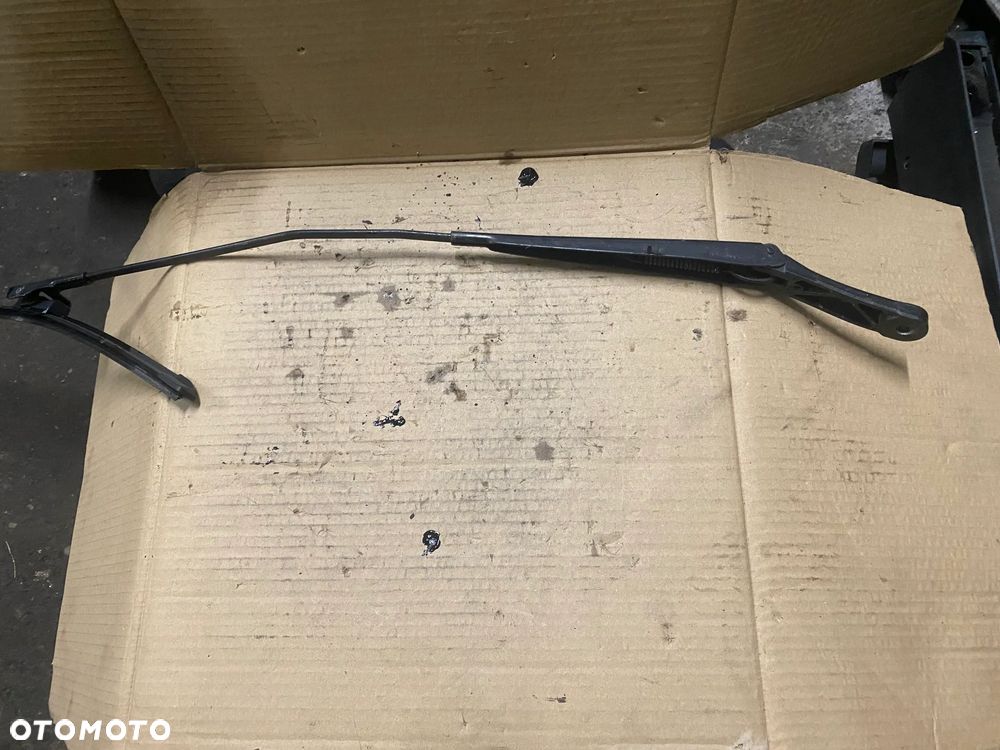 RAMIONA WYCIERACZEK RAMIĘ PRAWE LEWE VOLKSWAGEN TOURAN 2K1955409 2K1955410 - 3