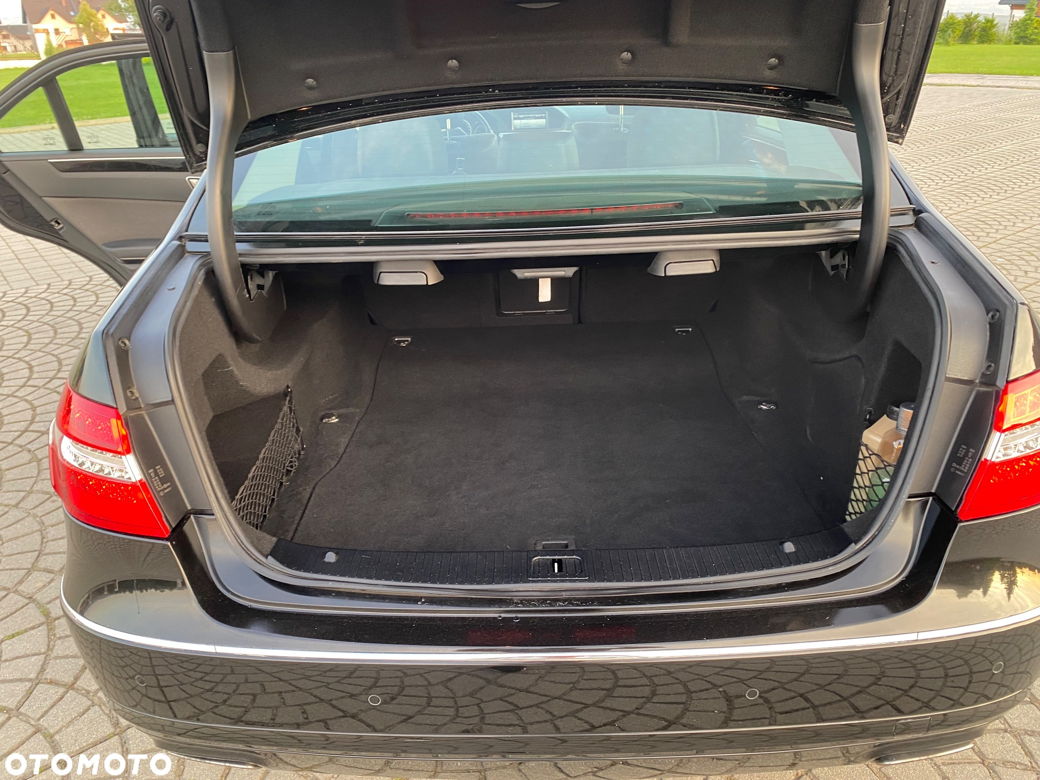 Mercedes-Benz Klasa E 350 T CDI DPF 4Matic BlueEFFICIENCY 7G-TRONIC Avantgarde - 10