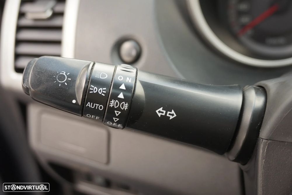 Mitsubishi Outlander 2.0 DI-D Intense+ 4WD - 43