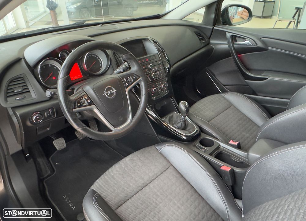 Opel Astra GTC 1.6 CDTi S/S - 3