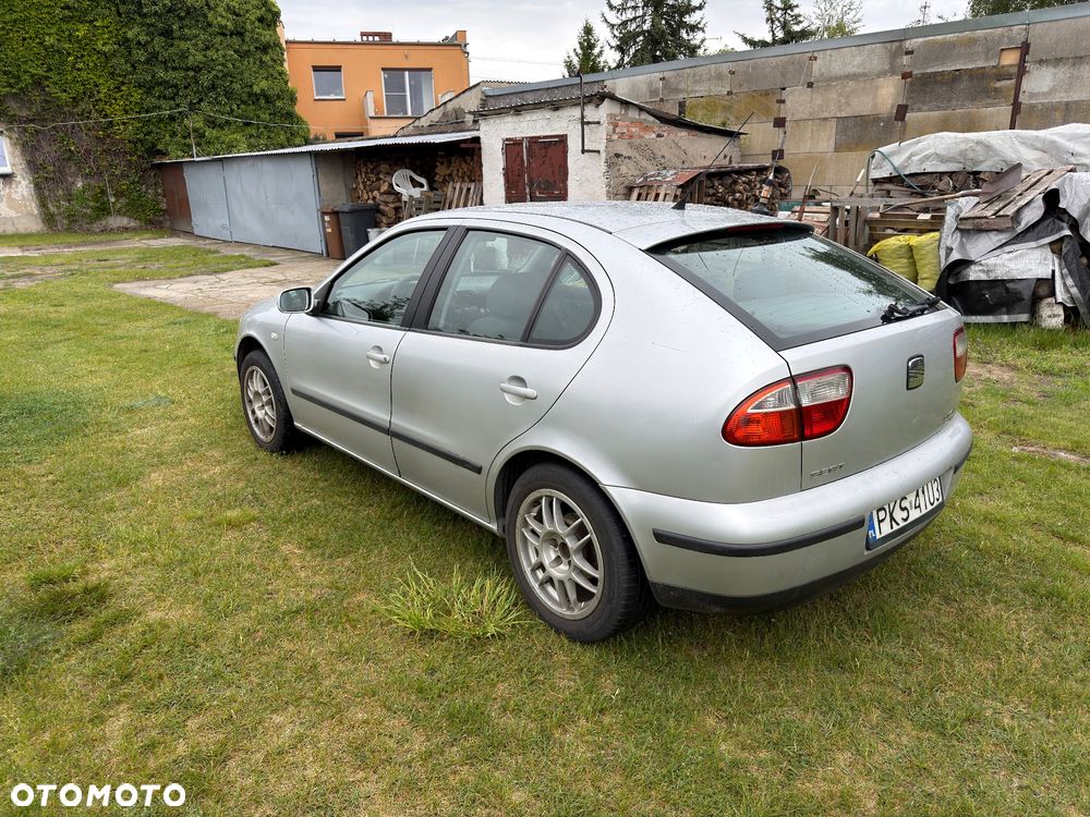 Seat Leon 1.9 TDI Signo - 3
