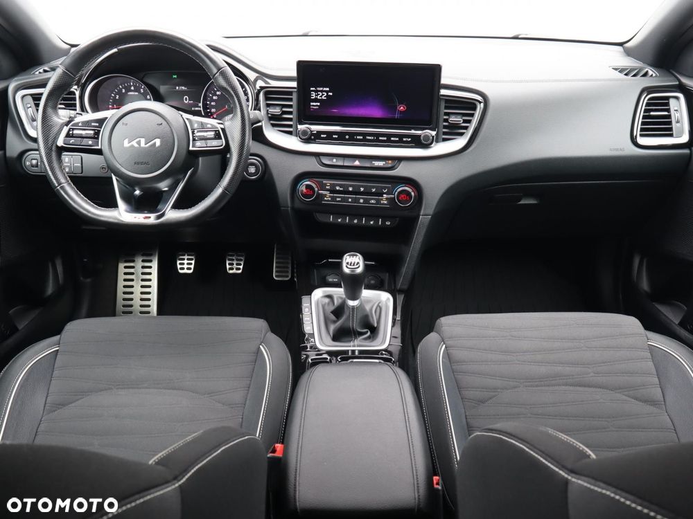 Kia ProCeed 1.5 T-GDI GT Line - 6