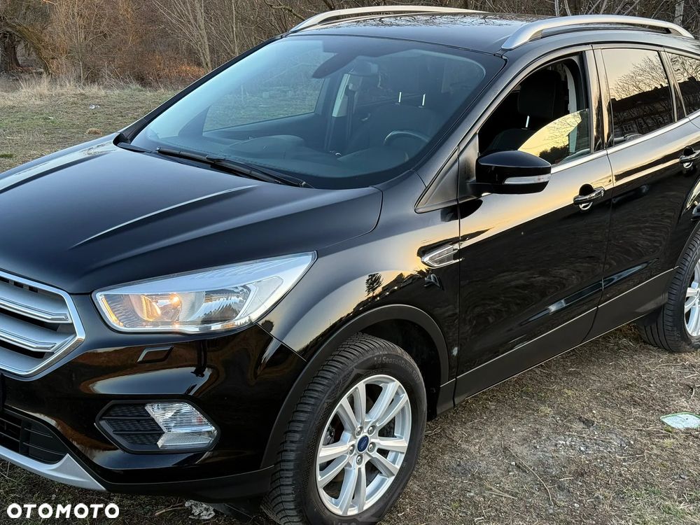 Ford Kuga 1.5 EcoBoost 2x4 Trend - 23