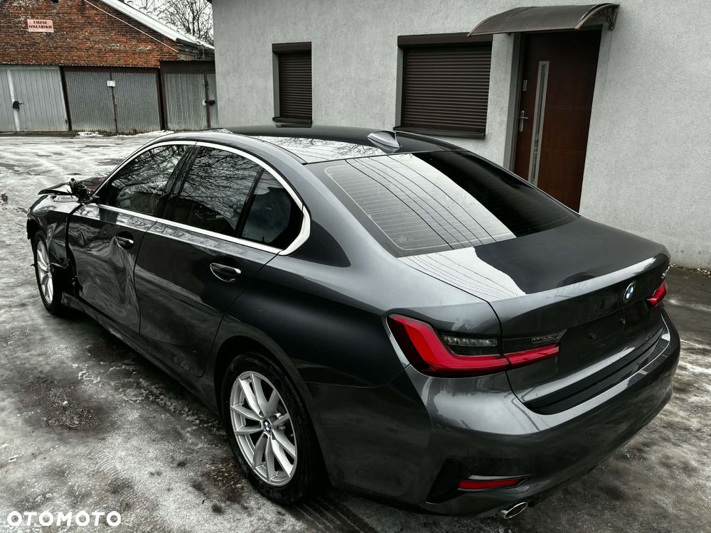 BMW Seria 3 318d Edition Luxury Line Purity - 5