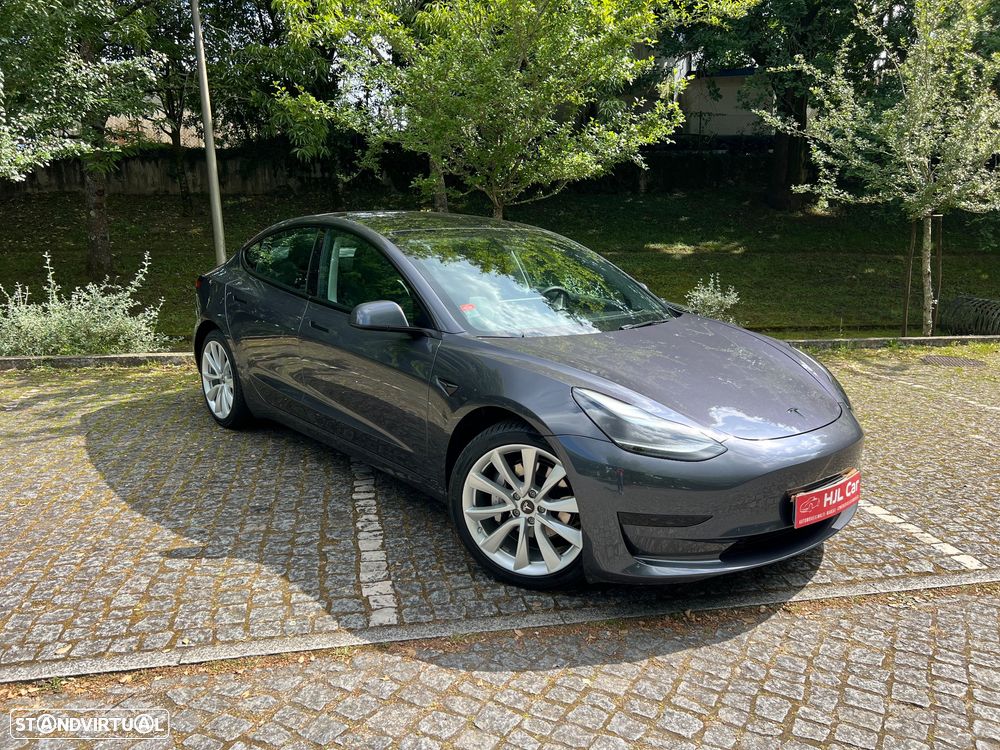 Tesla Model 3 Standard Range Plus RWD - 3