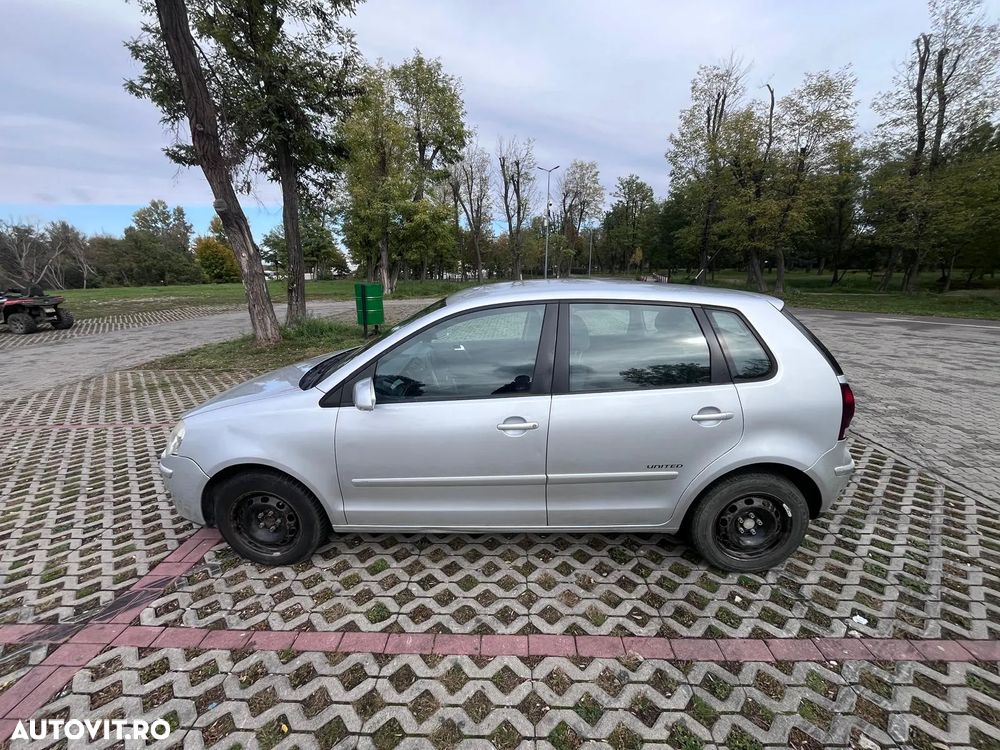 Volkswagen Polo - 5