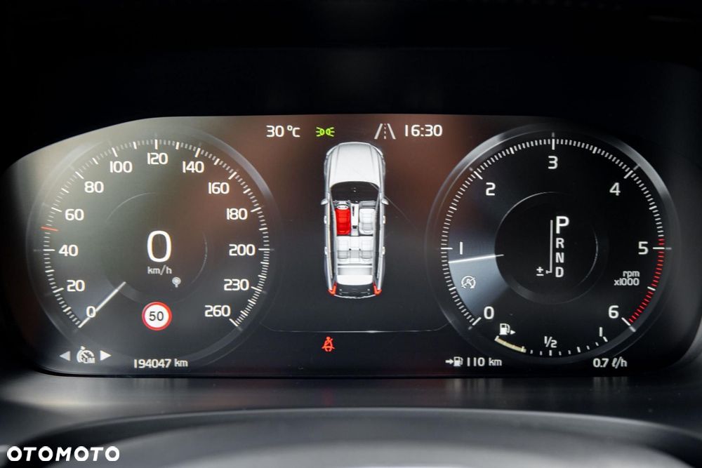 Volvo V90 D4 Inscription - 33
