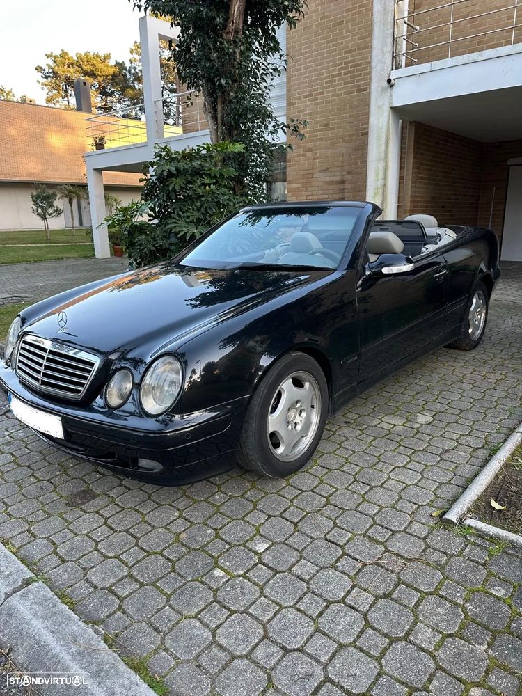 Mercedes-Benz CLK 200 - 4