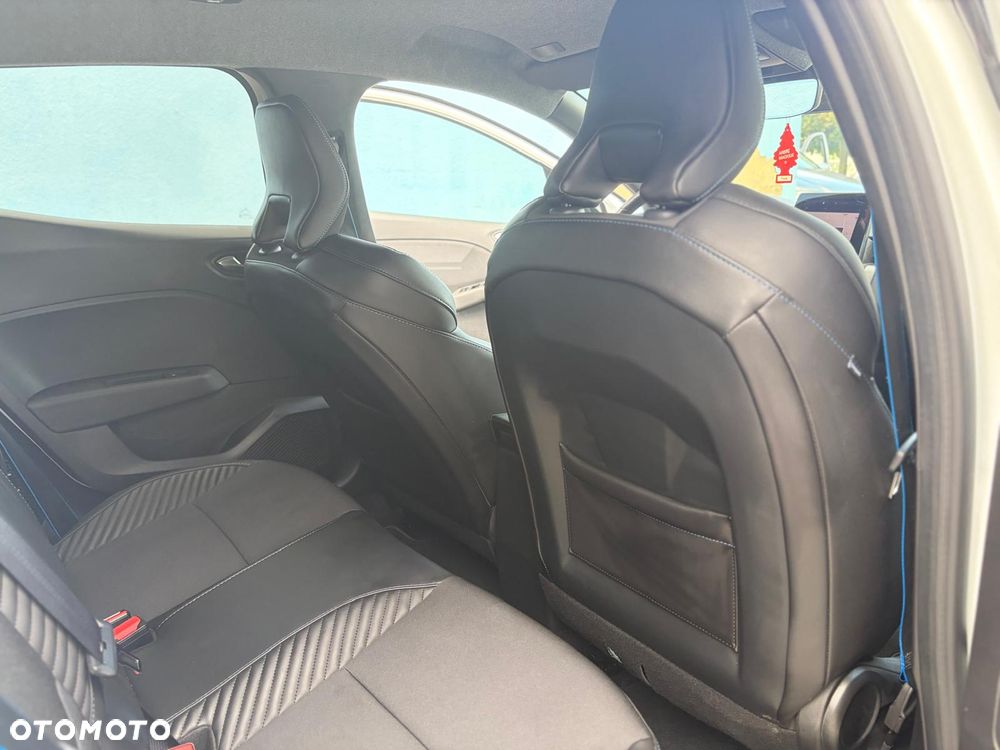 Renault Clio - 12