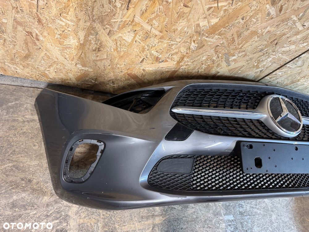 Zderzak przód Mercedes a klasa 177 bez dziur - 2