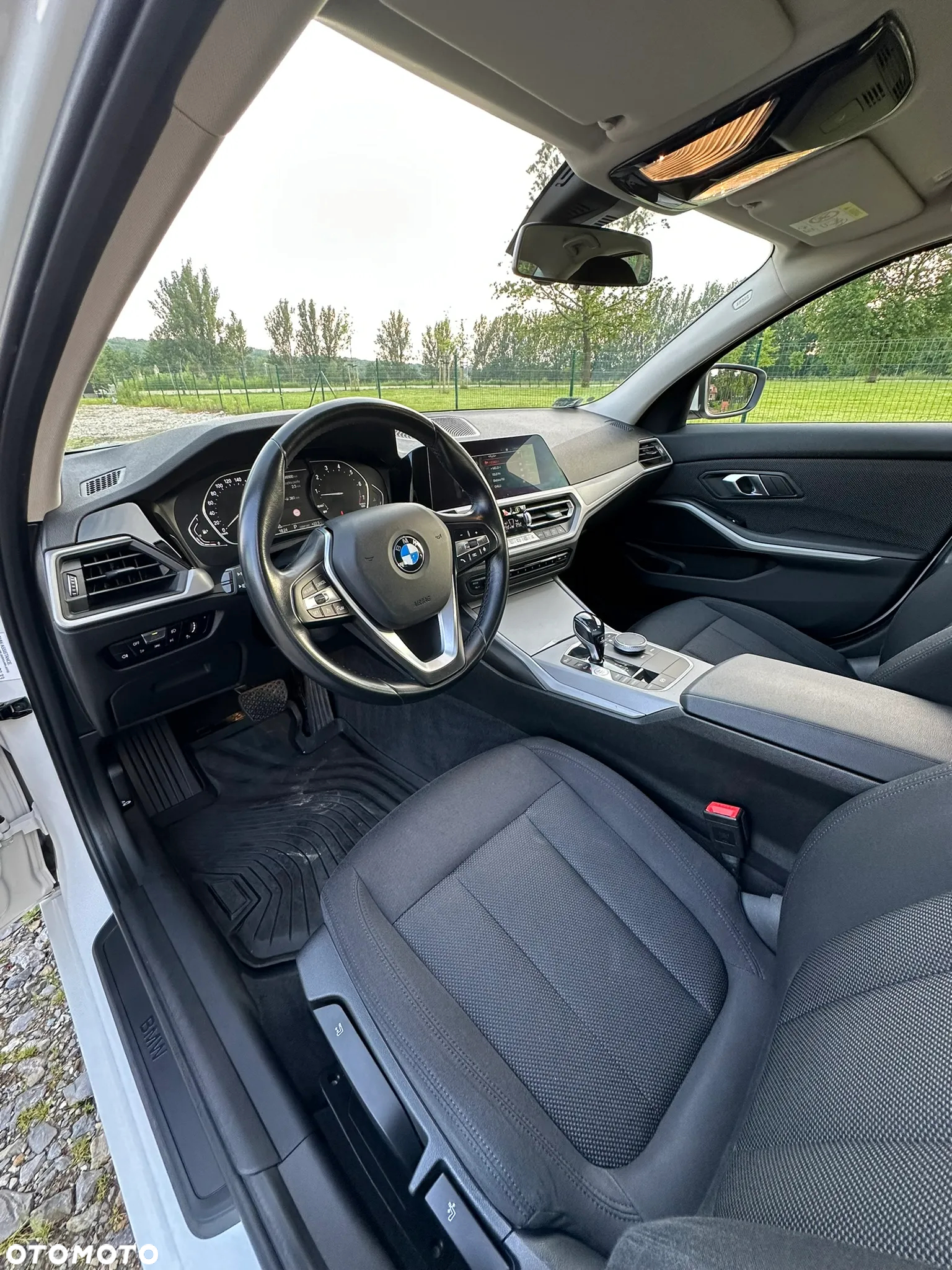 BMW Seria 3 318i Business Edition - 22