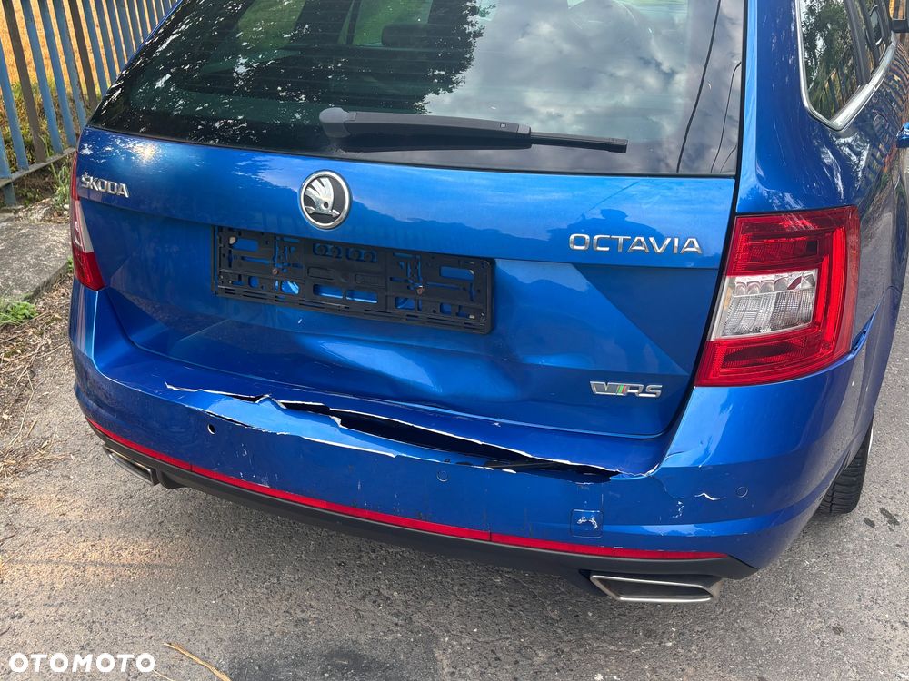 Skoda Octavia 2.0 TDI RS - 10