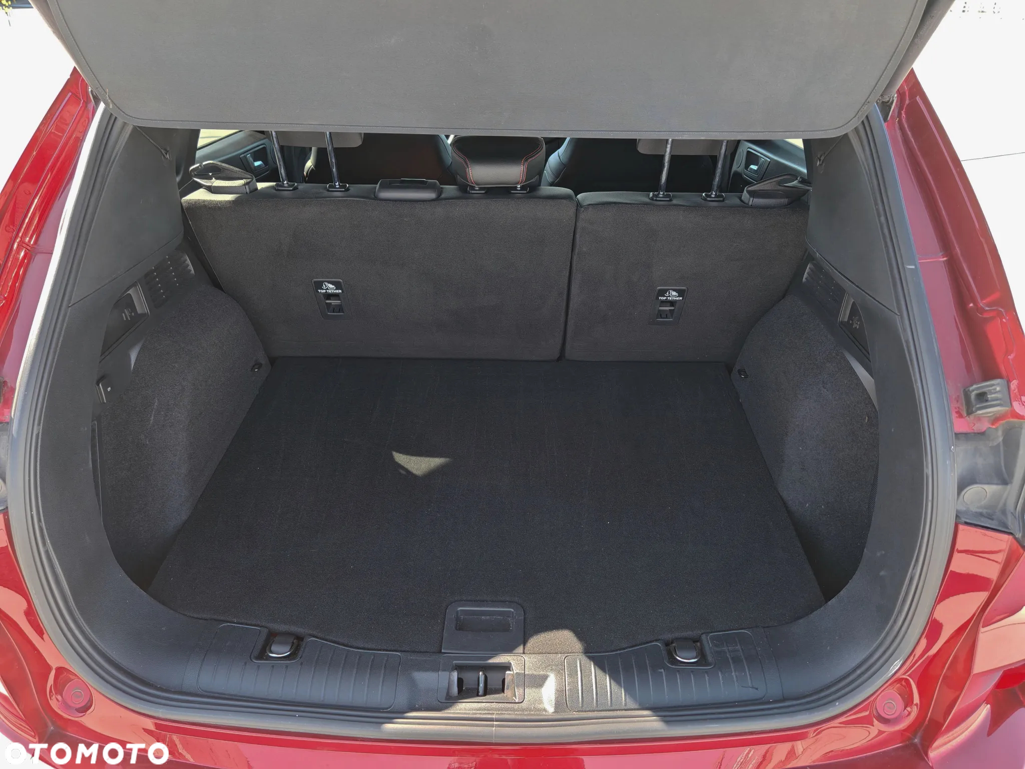 Ford Kuga 2.5P PHEV FWD ST-Line X - 24