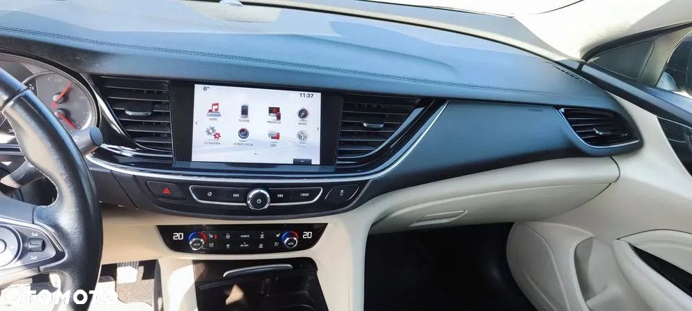 Opel Insignia Grand Sport 2.0 Diesel Exclusive - 9
