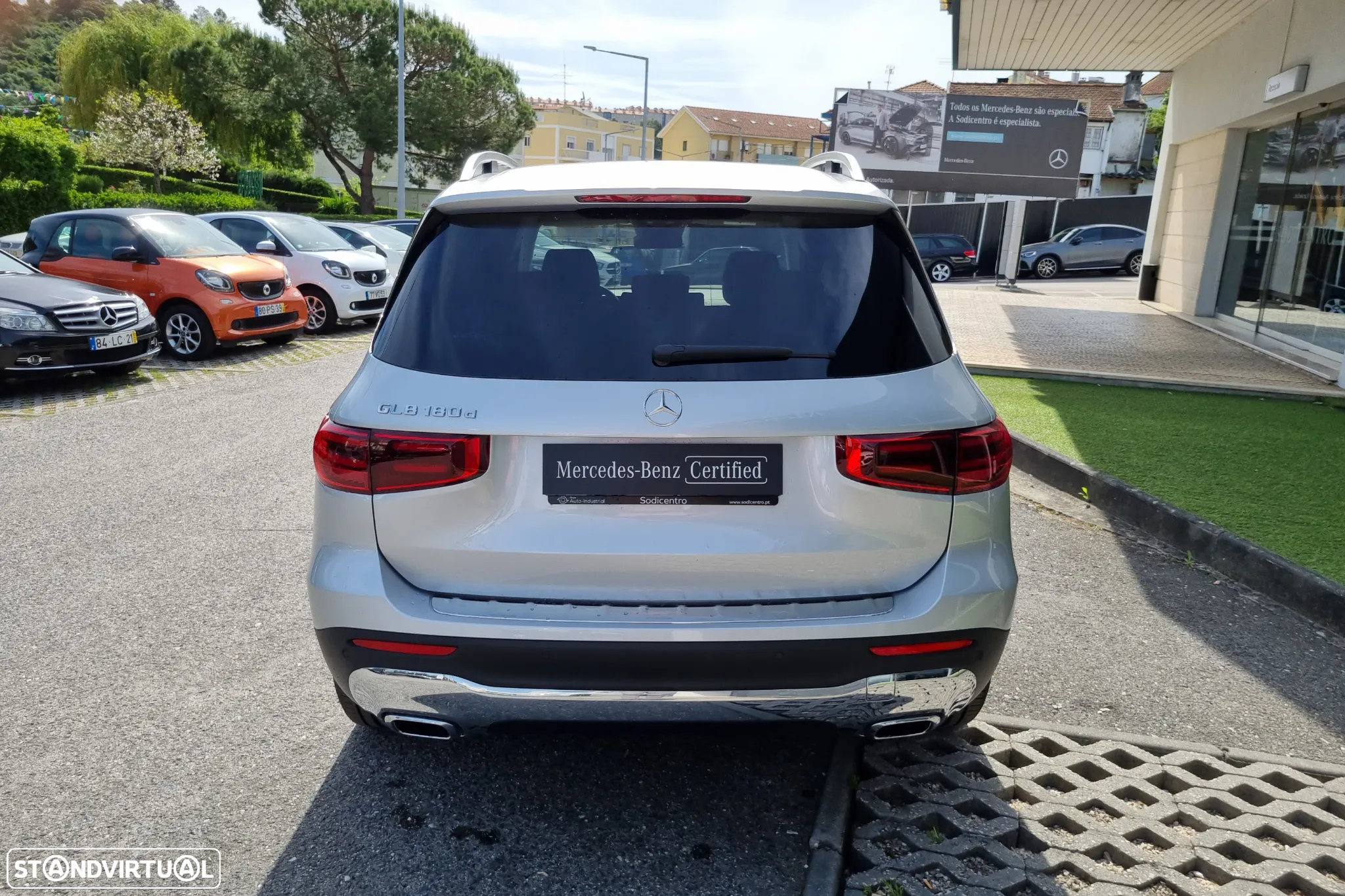 Mercedes-Benz GLB 180 d Progressive - 24