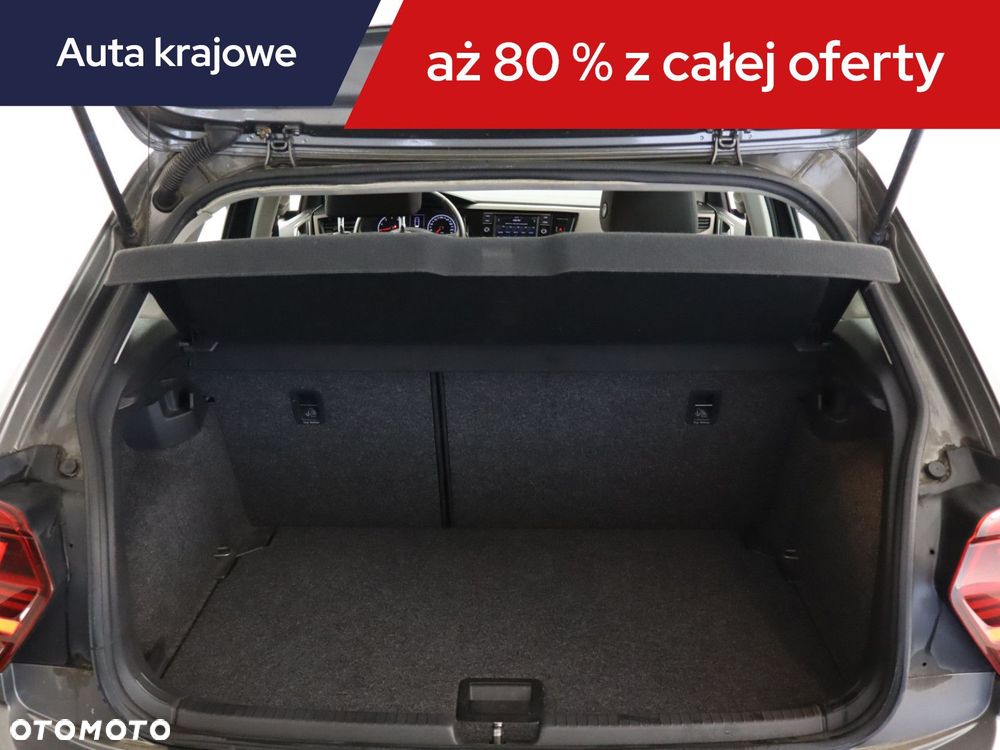 Volkswagen Polo - 16