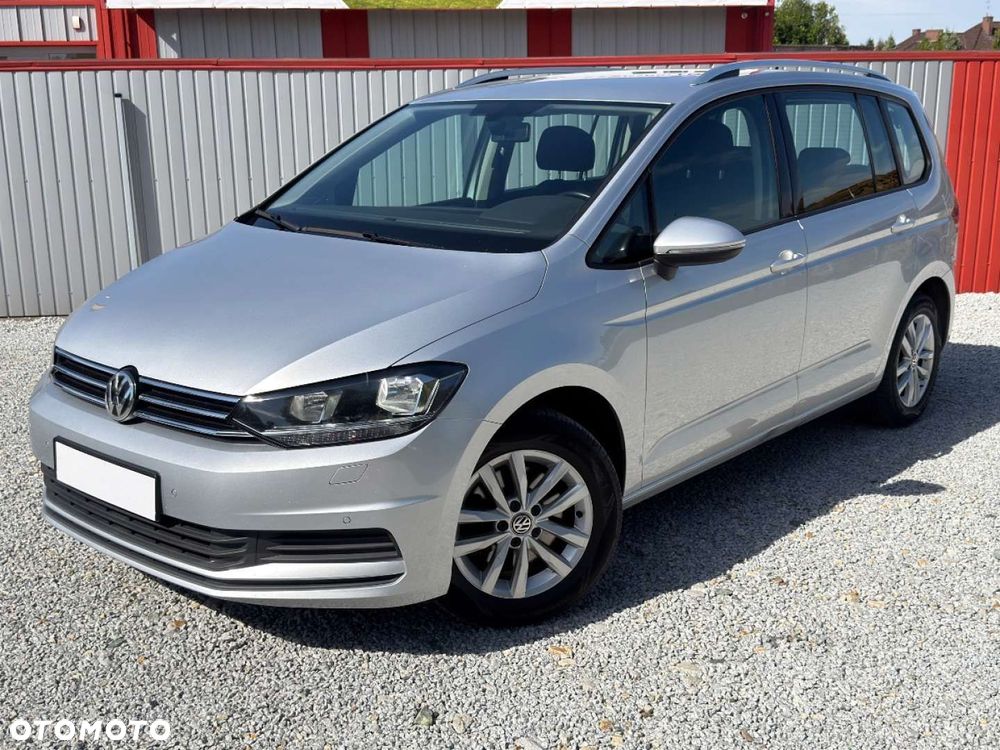 Volkswagen Touran - 3