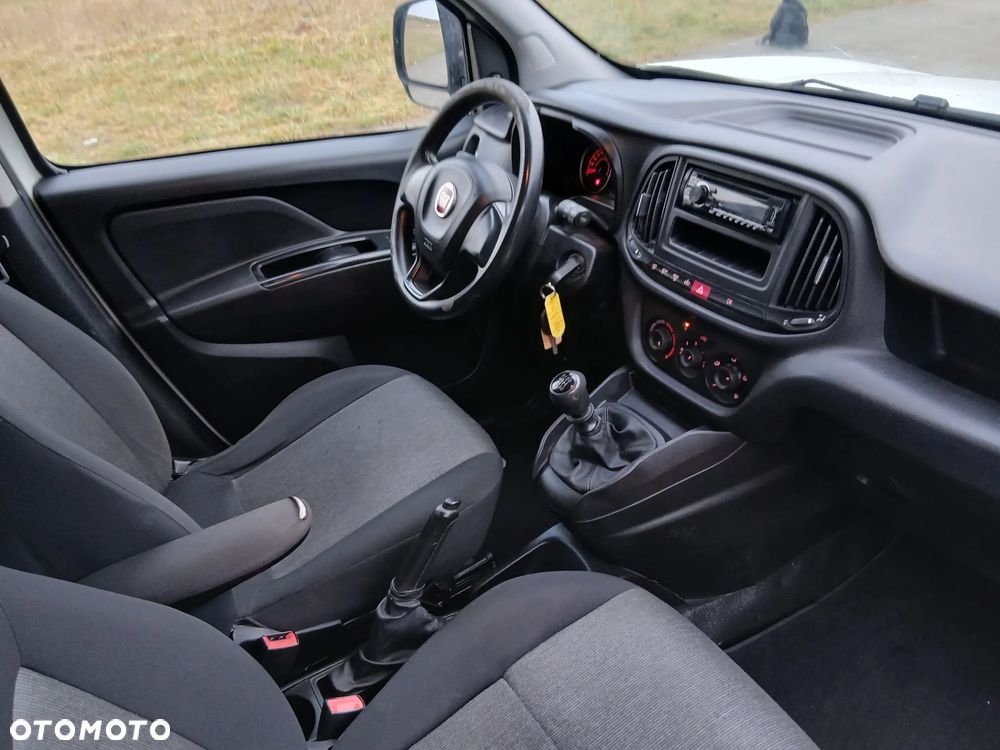 Fiat DOBLO - 25