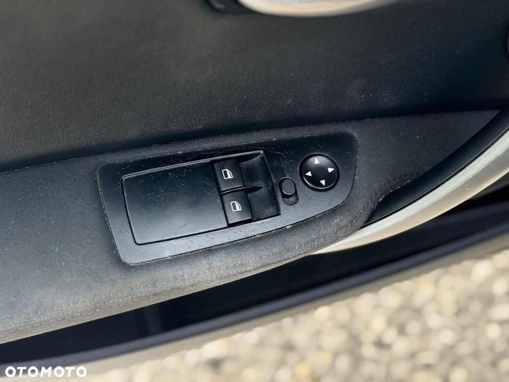 BMW Seria 1 116i - 9