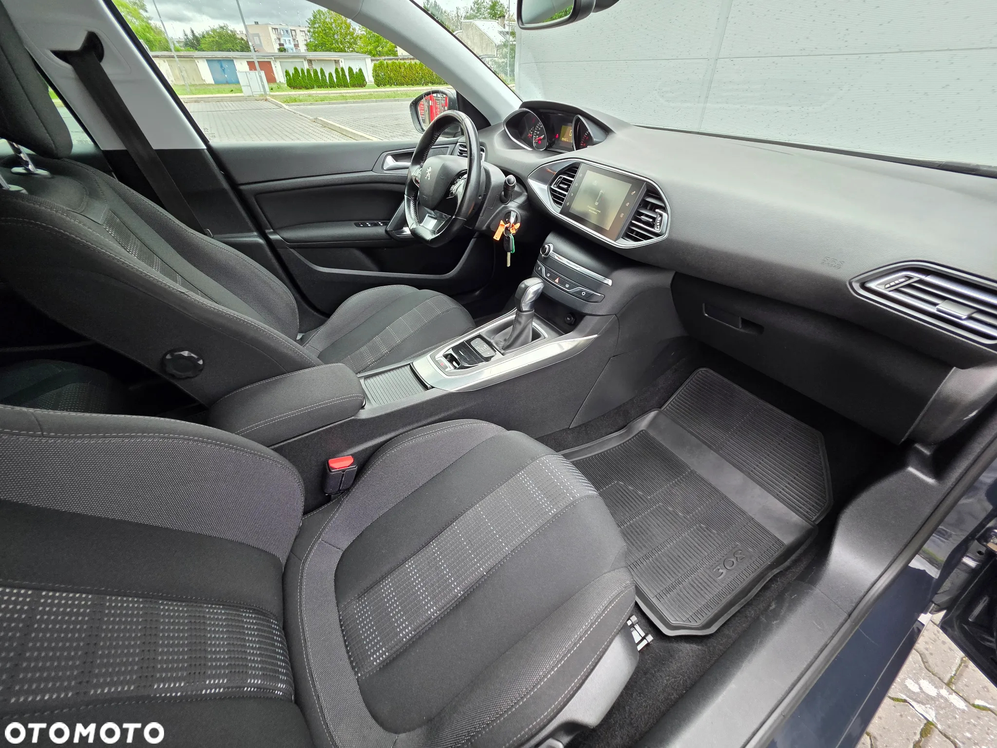 Peugeot 308 SW BlueHDi 150 Automatik Stop & Start Allure - 22