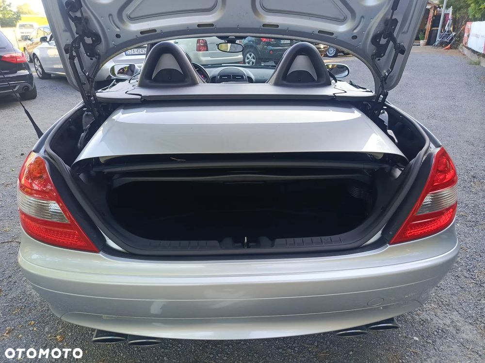 Mercedes-Benz SLK - 25