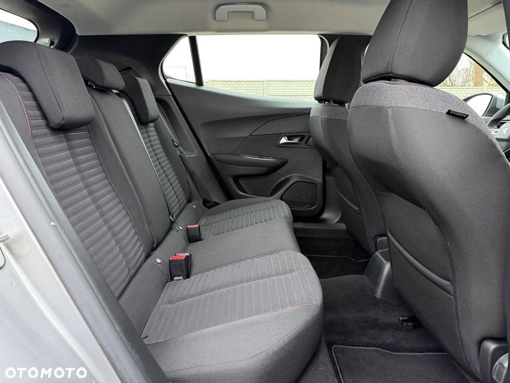 Peugeot 2008 PureTech 130 EAT8 Active Pack - 38