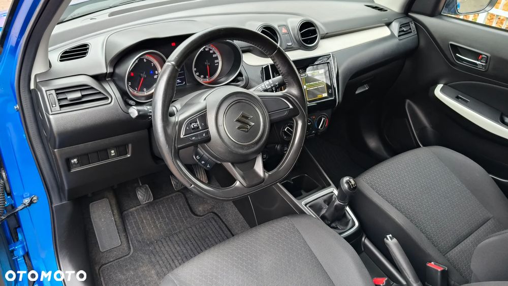 Suzuki Swift 1.2 Premium Plus - 16